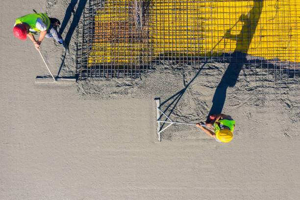  Dubuque, IA Concrete contractor Pros